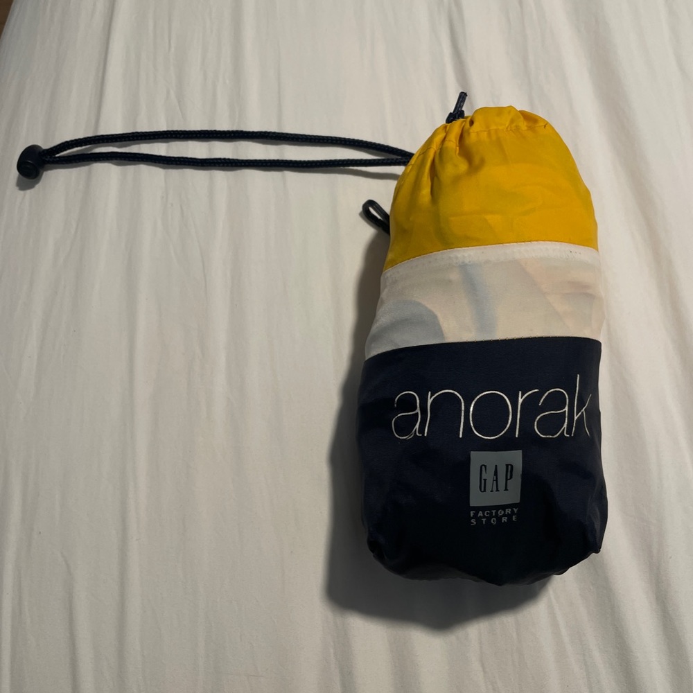 Gap Factory Anorak Windbreaker with hood and pockets includes bag - Picture 6 of 7